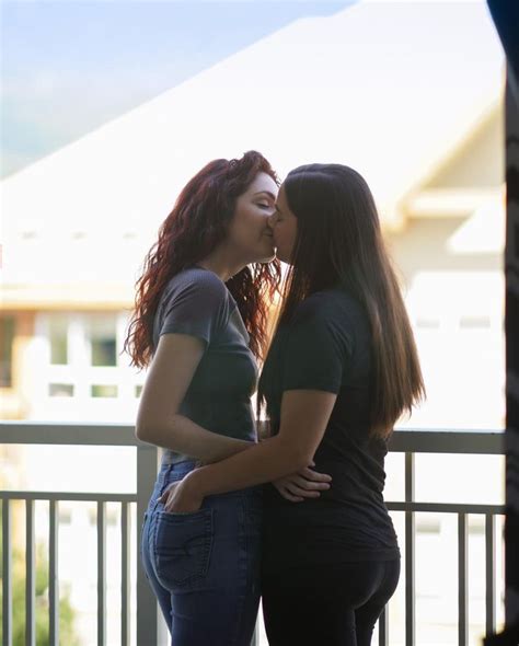 lesbian girls videos|two attractive lesbian girlfriends passionately kissing and。